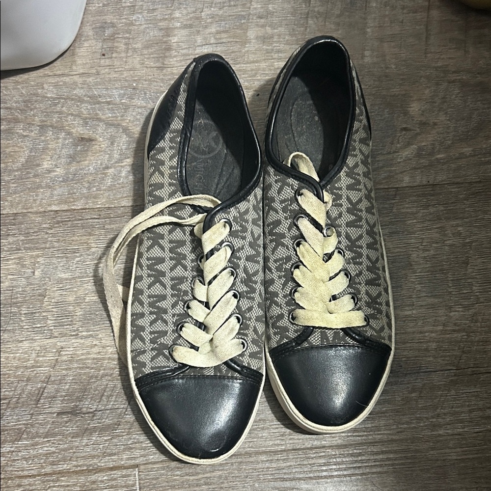 Michael Kors Black and Cream Sneakers